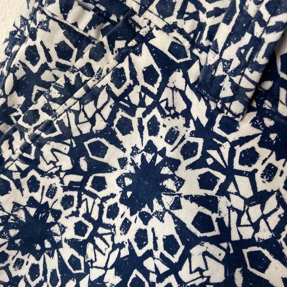 Patterned shorts - Picture 4 of 4
